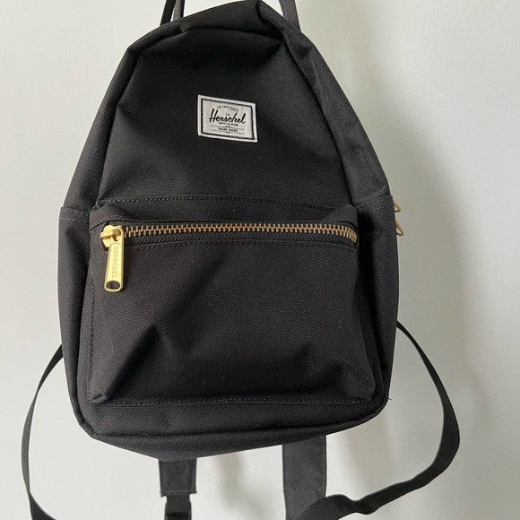 Herschel mini nova backpack - Picture 1 of 9